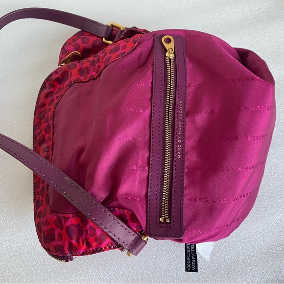 MARC by Marc Jacobs Preppy Nylon Mini Natasha Crossbody Bag - Picture 10 of 14